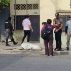 En una casa fue encontrada muerta una mujer, sin signos de violencia.