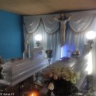 Los restos de los pequeños fueron velados en la casa donde vivían.