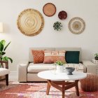 Tener tu casa decorada a tu gusto te brinda bienestar emocional y psicológico.