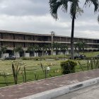 En el piso dos y tres de la edificación de nichos del cementerio Jardines de Esperanza fueron colocados los cadáveres de la morgue.