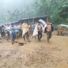 Entre la vegetación, en la montaña, en una comunidad azuaya vivieron una odisea.