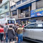 La víctima se encontraba dentro de la peluquería.