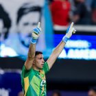 Emiliano Martínez ha sido determinante en definiciones por penales para Argentina.
