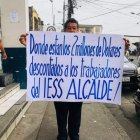 Los empleados exigieron el pago del Seguro Social de dos años.