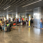 Vuelos cancelados y caos en aeropuertos por caída de Microsoft.