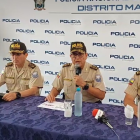 Cesar Zapata, comandante general de la Policía, brindó rueda de prensa en Manta.