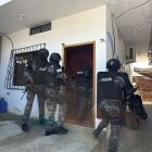 Se llevaron a cabo tres allanamientos en distintos inmuebles del cantón manabita.