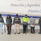 Uno de los detenidos tiene antecedentes penales por asesinato y el menor de edad también participó en un robo a inicios de este año.