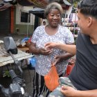 Comerciantes, artesanos, emprendedores o cualquier ciudadano puede invertir en el mercado de valores.