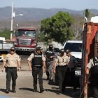 Agentes policiales fueron al sitio al conocer lo sucedido.