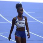 Nicole Caicedo quedó descalificada de los 400 metros planos.