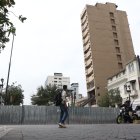 La estructura metálica que apoya la edificación para que no ceda más fue terminada de instalar hace, aproximadamente, dos semanas.