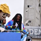 Lisseth Ayoví recorrió la Av. 25 de Junio y saludó a cientos de machaleños que la esperaban.