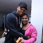 Angie Palacios con su esposo después de la rueda de prensa en la Concentración Deportiva de Pichincha ag-periodistas-quito