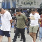 Los sospechosos fueron detenidos en un operativo ejecutado en Durán, Guayaquil, Samborondón y Daule
