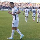 Álex Arce celebra el gol de la victoria para Liga de Quito frente a Aucas