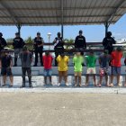 La Policía aprehendió a 12 presuntos integrantes del grupo armado organizado ‘Los Choneros’.