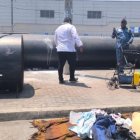 En los tubos se ha encontrado ropa.