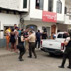 La gente se alarmó por el estruendo que causaron las balas en ese sector.