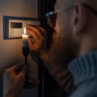 Varias provincias del país sufrieron cortes de luz por al menos cuatro horas.