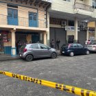 El crimen se cometió cuando la víctima estacionaba su carro.