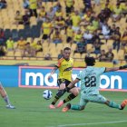 El uruguayo Octavio Rivero celebró el primer tanto de Barcelona frente a Macará en el Monumental