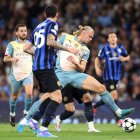 Manchester City dejo escapar dos puntos en su debut ante Inter.