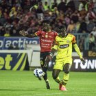 Encuentro entre Deportivo Cuenca y Barcelona.