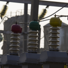 La transmisión de energía eléctrica se ve afectada en Ecuador: no hay luz.