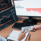 En Ecuador, sueldo y salario son dos conceptos diferentes.