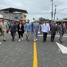 Las autoridades de la ciudad encabezaron el tradicional desfile.