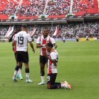 Bryan Ramírez celebra su gol en la victoria de Liga de Quito ante Orense.