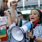 Con manifestaciones, decenas de tailandeses recuerdan a los fallecidos durante el ataque de Hamás en Israel