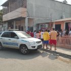 Un hombre fue atacado a tiros luego de que llegada a la vivienda que alquilaba, en el cantón Santa Lucía, en Guayas.