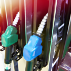 El combustible, un problema para los precandidatos en Ecuador.