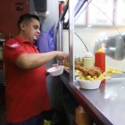 La pechuga es la presa más solicitada y también más cara en el papipollo.