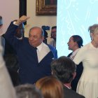 Álvaro Noboa estuvo en la sesión solemne de Guayaquil.