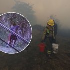 El sujeto espero a que no hubiera nadie viéndolo para iniciar el fuego.