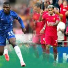 Moisés Caicedo comandará a Chelsea en el choque contra Liverpool.