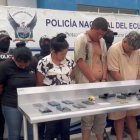 Siete hombres, tres mujeres y dos menores de edad fueron los capturados.