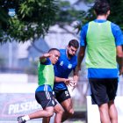 Alexander González (d) ha dejado la titularidad con Emelec en la segunda fase de LigaPro