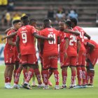 Los equipos ecuatorianos actualmente son organizaciones sin fines de lucro, en las que los socios son quienes toman las decisiones.