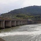 La central hidreléctrica Coca Codo Sinclair necesita de la fuerza del agua para dar electricidad.