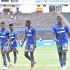 Jugadores de Emelec evidencian en sus rostros el malestar por la mala situación del equipo