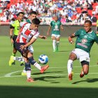 Los albos no encontraron la manera de llegar con claridad al arco de Mushuc Runa.