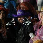 Las mujeres fueron las más emocionadas con el concierto de los colombianos.