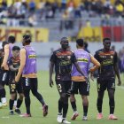 Barcelona no pudo sumar de tres en su visita a Quito.