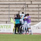 La celebración de los jugadores del Cumbayá tras el gol del triunfo sobre Deportivo Cuenca.