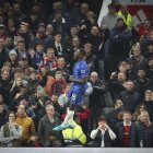 Moisés Caicedo marcó un golazo que le dio el empate al Chelsea en Old Trafford.