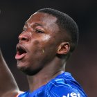 Moisés Caicedo fue declarado el mejor jugador ante el Manchester United.